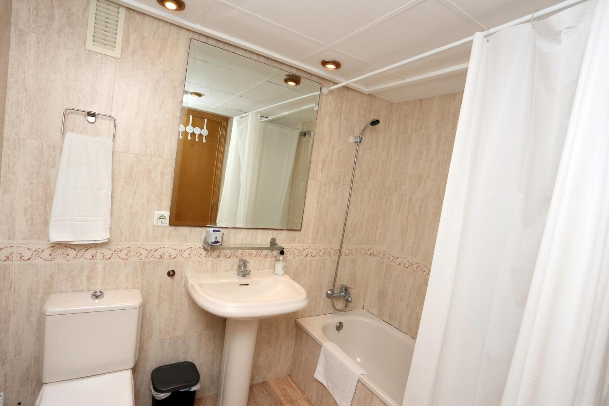 Apartamento Dos Habitaciones Primera Linea De Playa Valencia Buitenkant foto